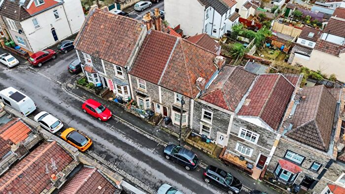 3 Bedroom Terraced House For Sale In Salisbury Street, St. George, Bristol, Ed, Gb, BS5