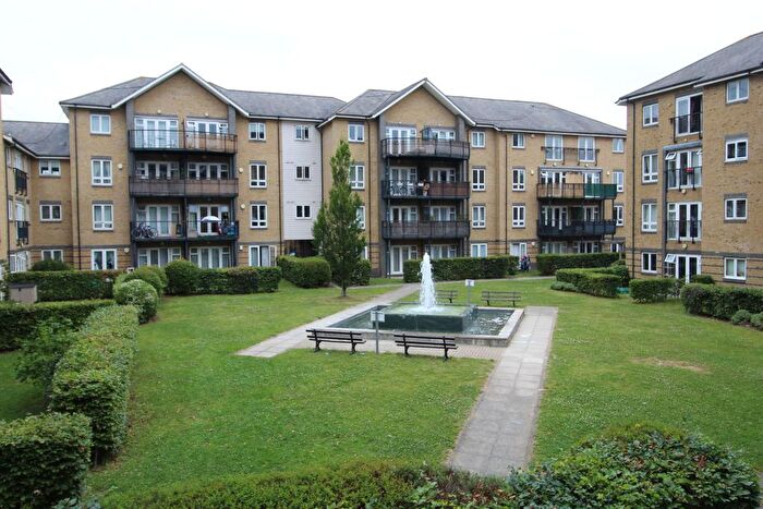 2 Bedroom Flat To Rent In Southwell Close, Chafford Hundred, Grays, RM16