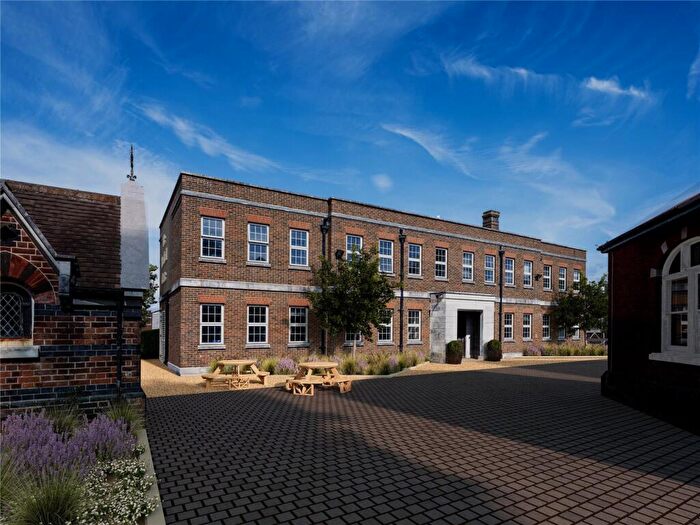 1 Bedroom Penthouse For Sale In Haslar Road, Gosport, Hampshire, PO12