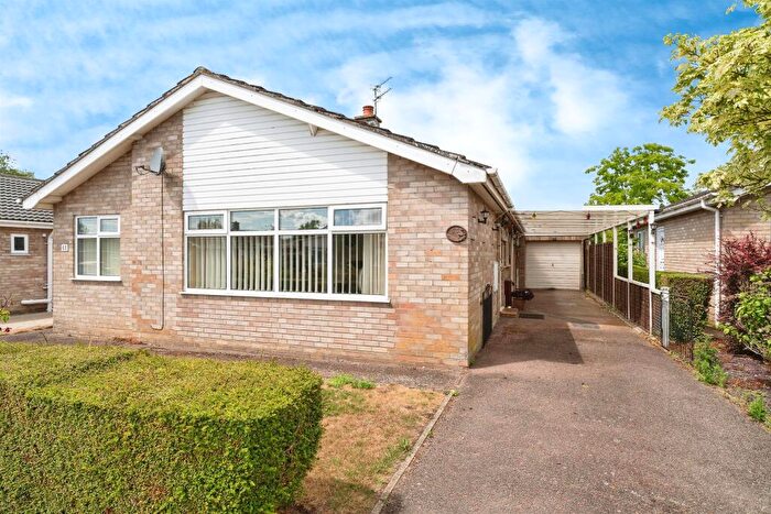3 Bedroom Detached Bungalow For Sale In Fairfield Drive, Attleborough, NR17
