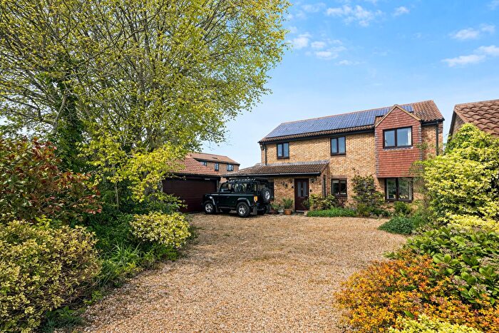 4 Bedroom Detached House For Sale In Blackbird Way, Lee-On-The-Solent, PO13