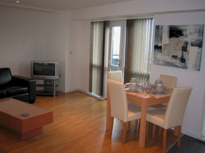 2 Bedroom Apartment To Rent In Masshouse Double Bedrooms With Parking & Balcony, B5