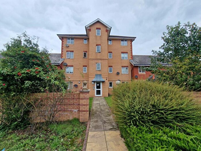 2 Bedroom Flat To Rent In Harrison Way, Cardiff, CF11