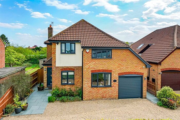 4 Bedroom Detached House For Sale In Trowley Heights, Flamstead, St. Albans, AL3
