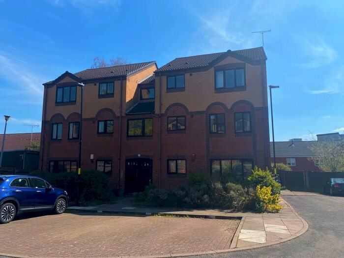 2 Bedroom Apartment To Rent In Ashton Croft, Birmingham, B16