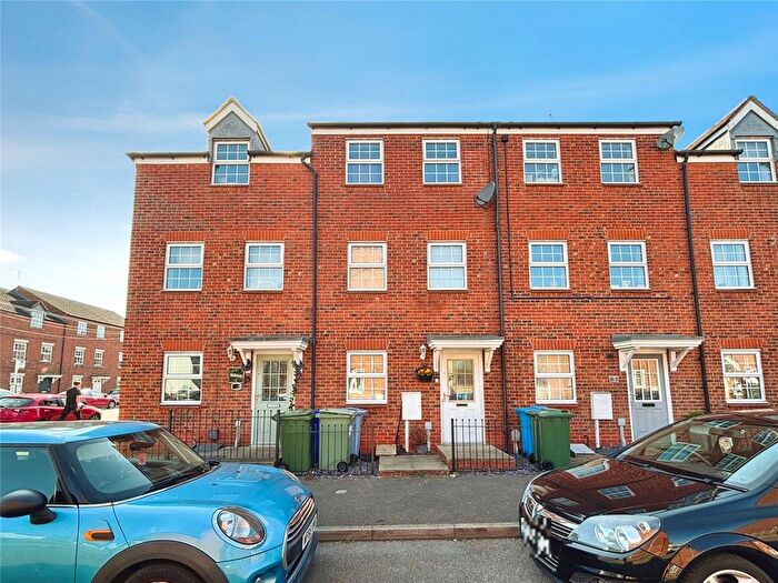 4 Bedroom Terraced House For Sale In Spicers Court, Retford, Nottinghamshire, DN22