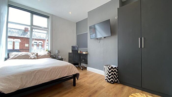 7 Bedroom House To Rent In Clarendon Park Road, Clarendon Park, LE2