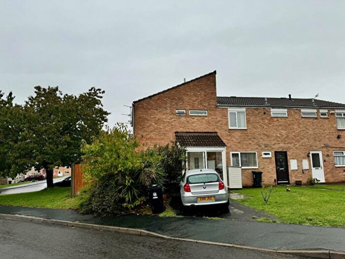 3 Bedroom End Of Terrace House To Rent In Caraway Gardens, Eastville, Bristol, BS5