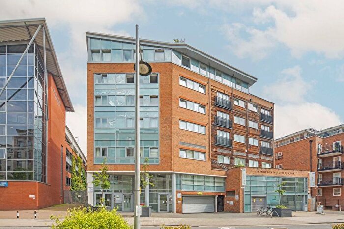 2 Bedroom Flat To Rent In Skerne Road, Kingston Upon Thames, KT2