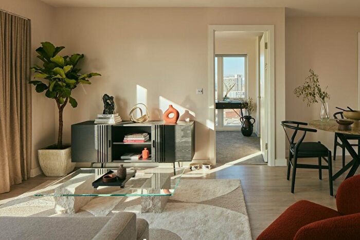 3 Bedroom Apartment To Rent In Bloomery Place, Sheffield, S1