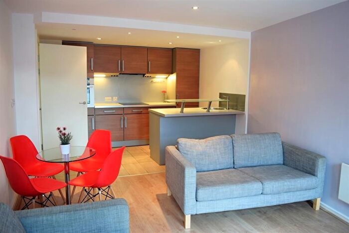 2 Bedroom Flat To Rent In Trinity One, East Street, Leeds, LS9