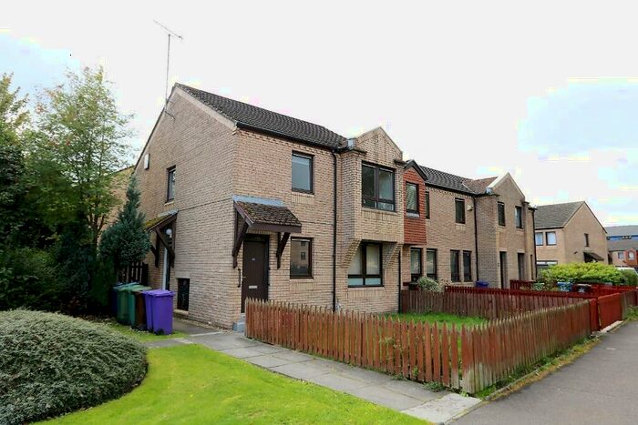 2 Bedroom Apartment To Rent In Milnpark Gardens, Kinning Park, Glasgow, G41