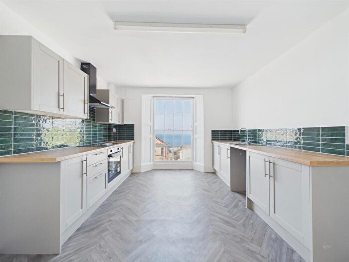 3 Bedroom Apartment For Sale In High Street, Ilfracombe, EX34