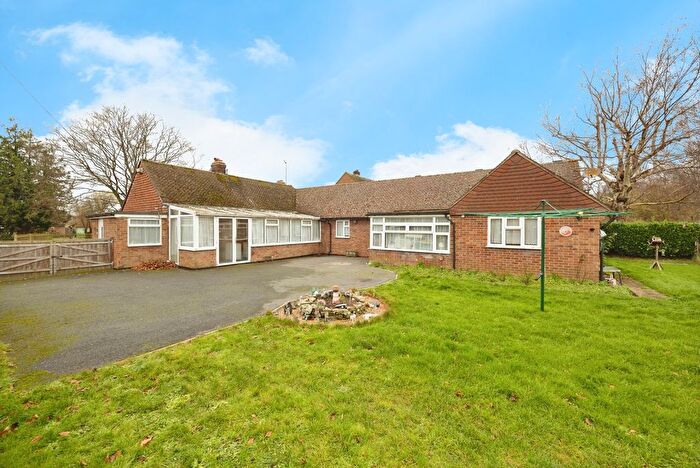 5 Bedroom Bungalow For Sale In Bower Road, Ashford, TN25