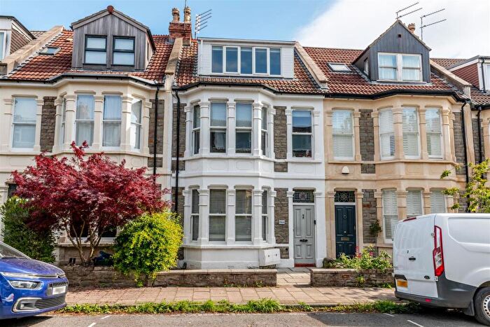 2 Bedroom Flat For Sale In Devonshire Road, Westbury Park, Bristol, BS6