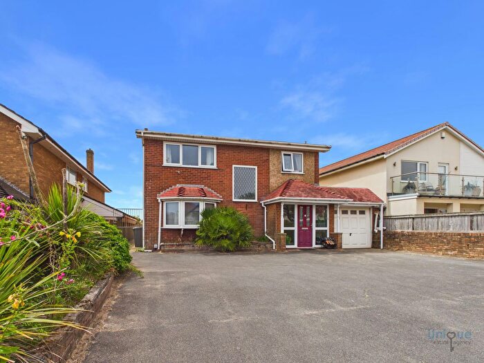 5 Bedroom Detached House For Sale In Clifton Drive North, Lytham St. Annes, FY8