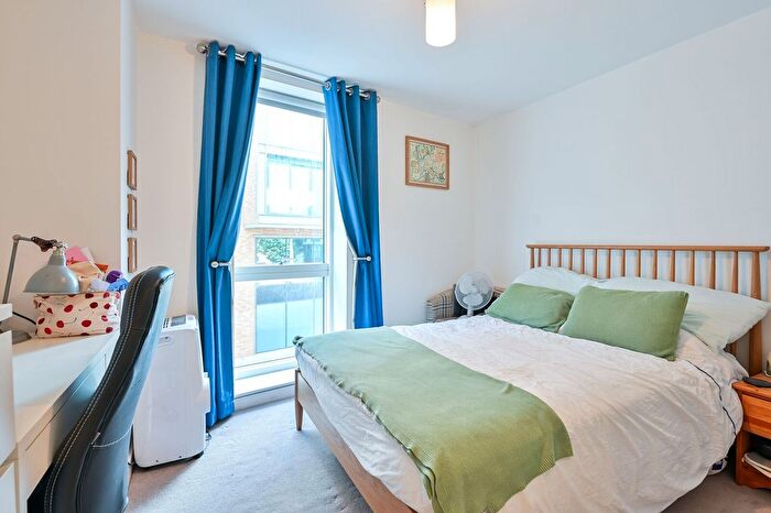 2 Bedroom Flat For Sale In Western Street, Southwark, London, SE1