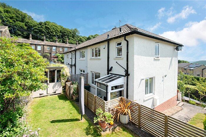 3 Bedroom Semi-Detached House For Sale In Keighley Road, Harden, Bingley, BD16
