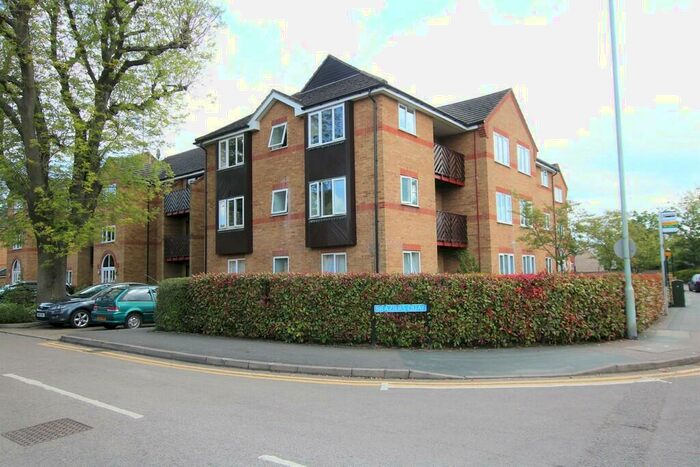 2 Bedroom Apartment To Rent In Braziers Quay, Bishop's Stortford, CM23