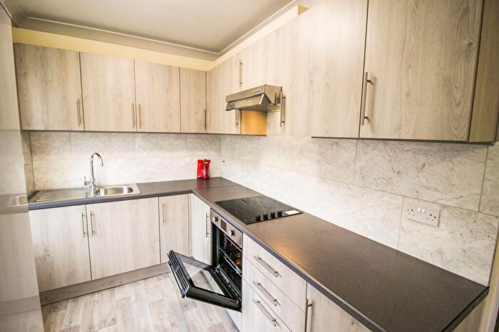 2 Bedroom Apartment To Rent In Kenton Road, Harrow, HA3