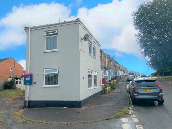2 Bedroom Terraced House To Rent In Lydney, GL15