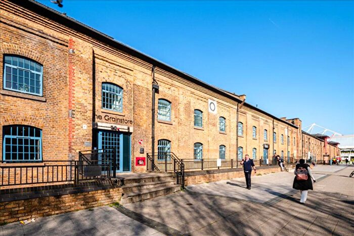 3 Bedroom Duplex For Sale In The Grainstore, Victoria Docks, E16