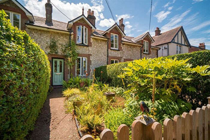 2 Bedroom Terraced House For Sale In Totland Bay, Isle Of Wight, PO39