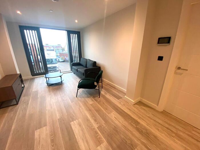 2 Bedroom Apartment To Rent In Apex Lofts, B12