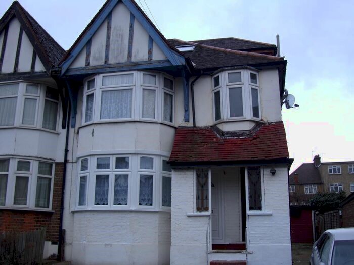 2 Bedroom Maisonette To Rent In Ballogie Avenue, London, NW10