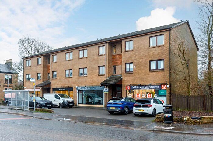 2 Bedroom Flat For Sale In Arthur Place, Clarkston, G76