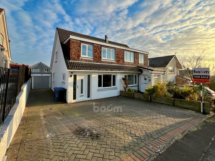 3 Bedroom Semi-Detached House For Sale In Herriot Avenue, Kilbirnie, KA25