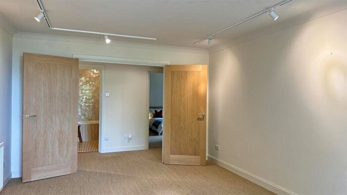 2 Bedroom Apartment To Rent In Belle Vue Road, Lower Parkstone, BH14