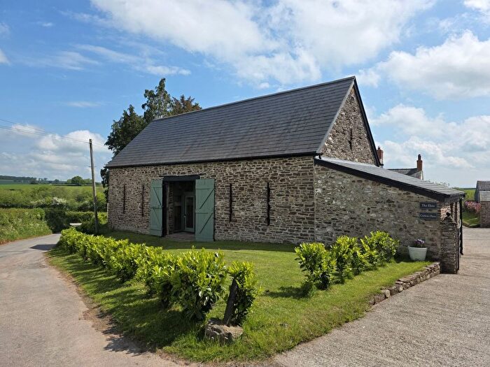 3 Bedroom Barn Conversion To Rent In Elms Lane, Llantilio Pertholey, Abergavenny, NP7