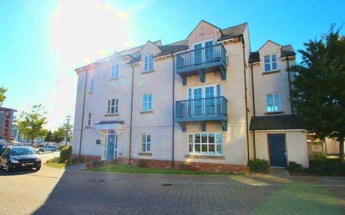2 Bedroom Apartment To Rent In Lockside, Portishead, BS20