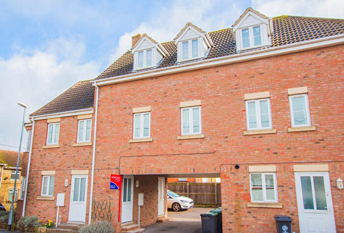 1 Bedroom Maisonette To Rent In New Street, Irthlingborough, NN9