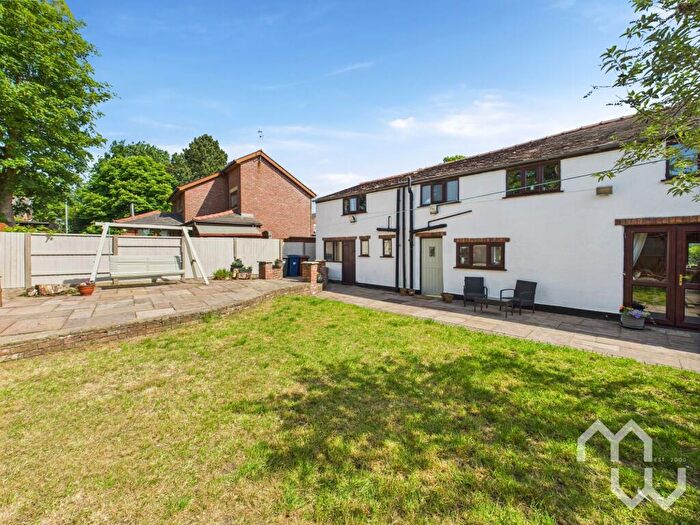 4 Bedroom Cottage For Sale In Moss House Lane, Much Hoole, PR4