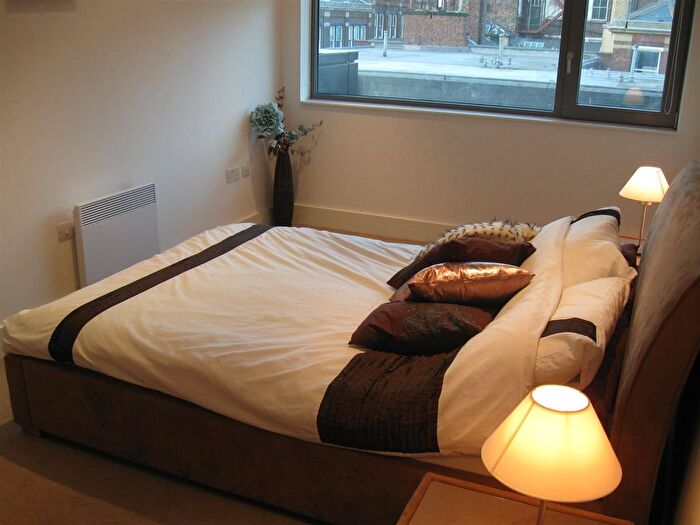 1 Bedroom Flat To Rent In Rumford Place, Liverpool, L3