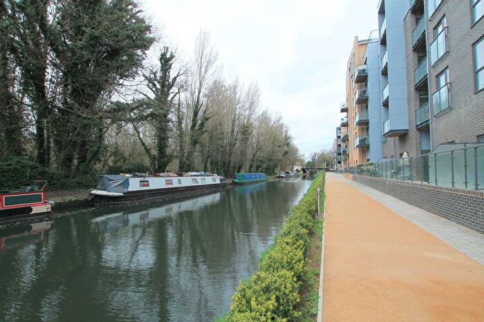 2 Bedroom Flat To Rent In The Embankment, Nash Mills Wharf, HP3