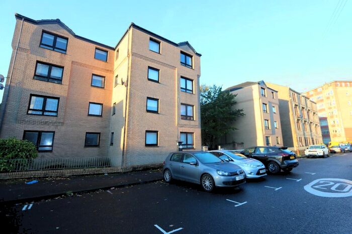 2 Bedroom Flat To Rent In Glenfarg Street, Glasgow, G20