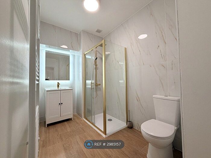 2 Bedroom Flat To Rent In Charlotte St, Plymouth, PL2