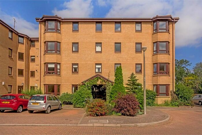 2 Bedroom Flat To Rent In West Powburn, Newington, Edinburgh, EH9