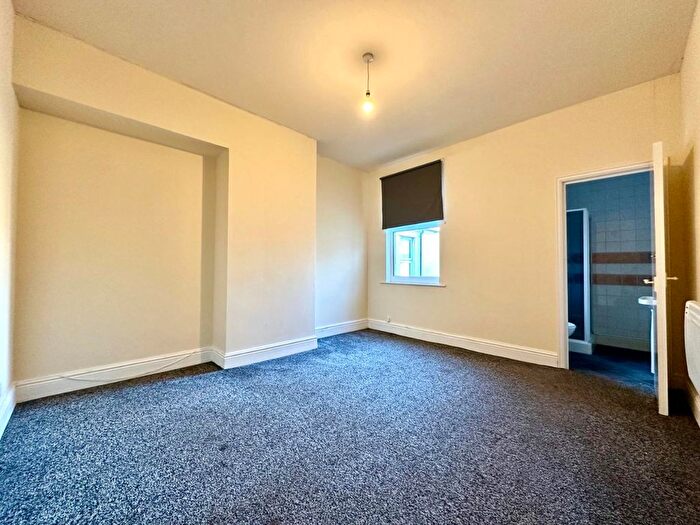 1 Bedroom Flat To Rent In Clifford Road, Blackpool, FY1