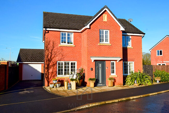 4 Bedroom Detached House For Sale In Goldfinch Drive, Clifton, Preston, PR4