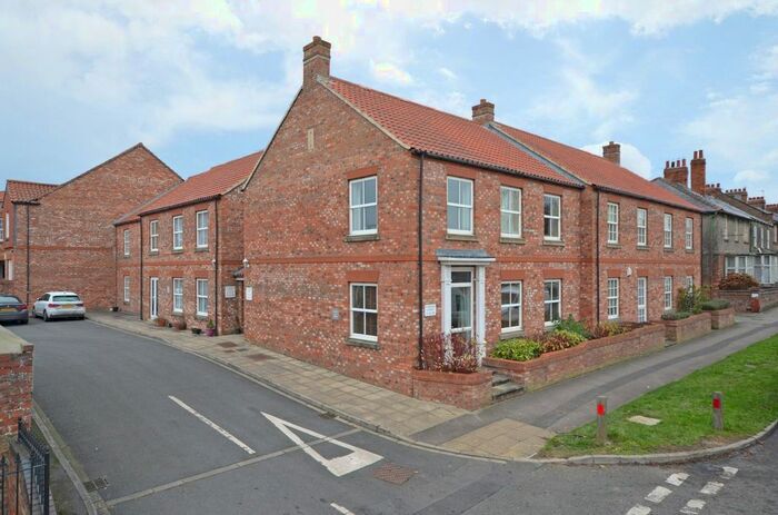 2 Bedroom Flat To Rent In St. Oswalds Court, Fulford, York, North Yorkshire, YO10