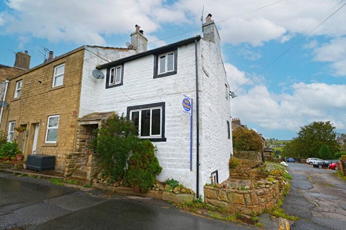 1 Bedroom Cottage For Sale In Colne Road, Trawden, BB8
