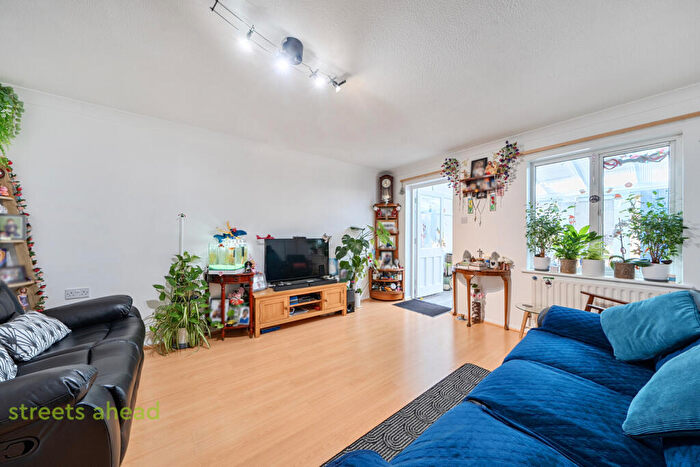 2 Bedroom Terraced House For Sale In Adams Way, Croydon, CR0