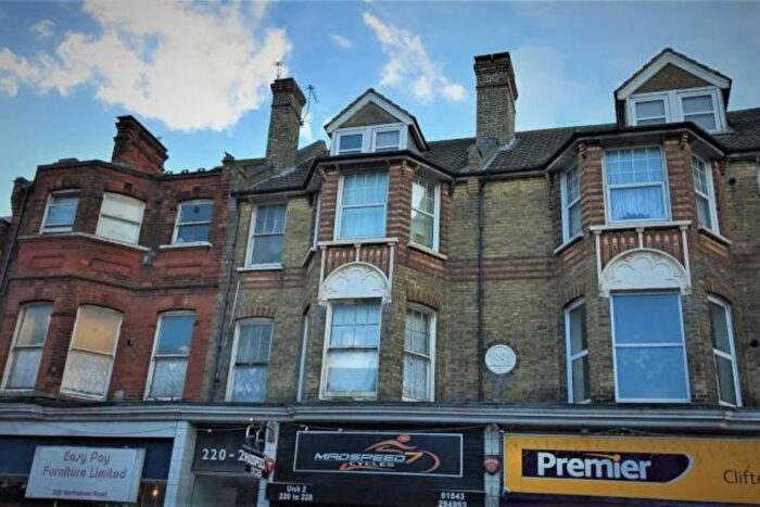 2 Bedroom Flat To Rent In Northdown Road, Margate, Kent, CT9