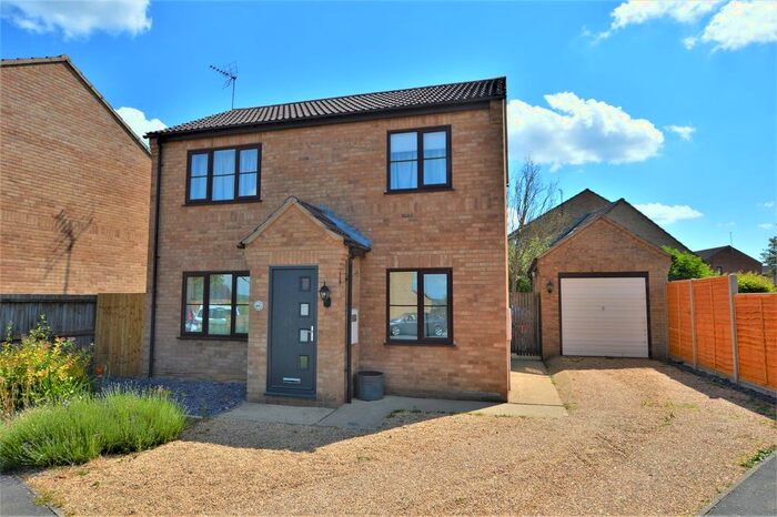 3 Bedroom Detached House To Rent In Foxglove Road, Stamford, PE9