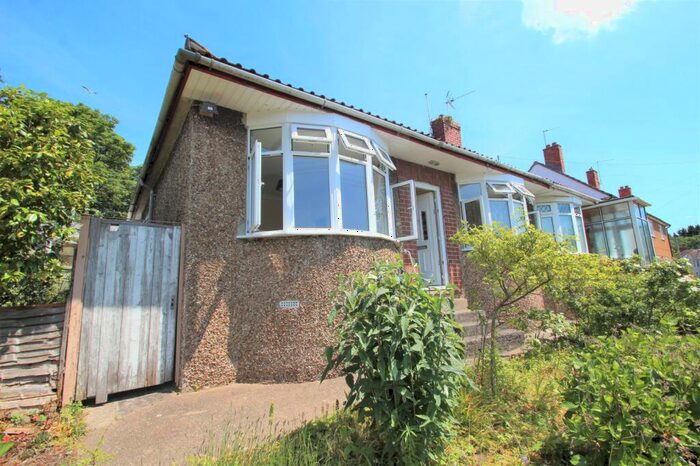 3 Bedroom Bungalow To Rent In Brook Road, BS16