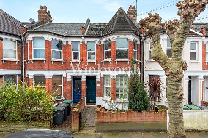 2 Bedroom Flat To Rent In Langham Road, London, N15